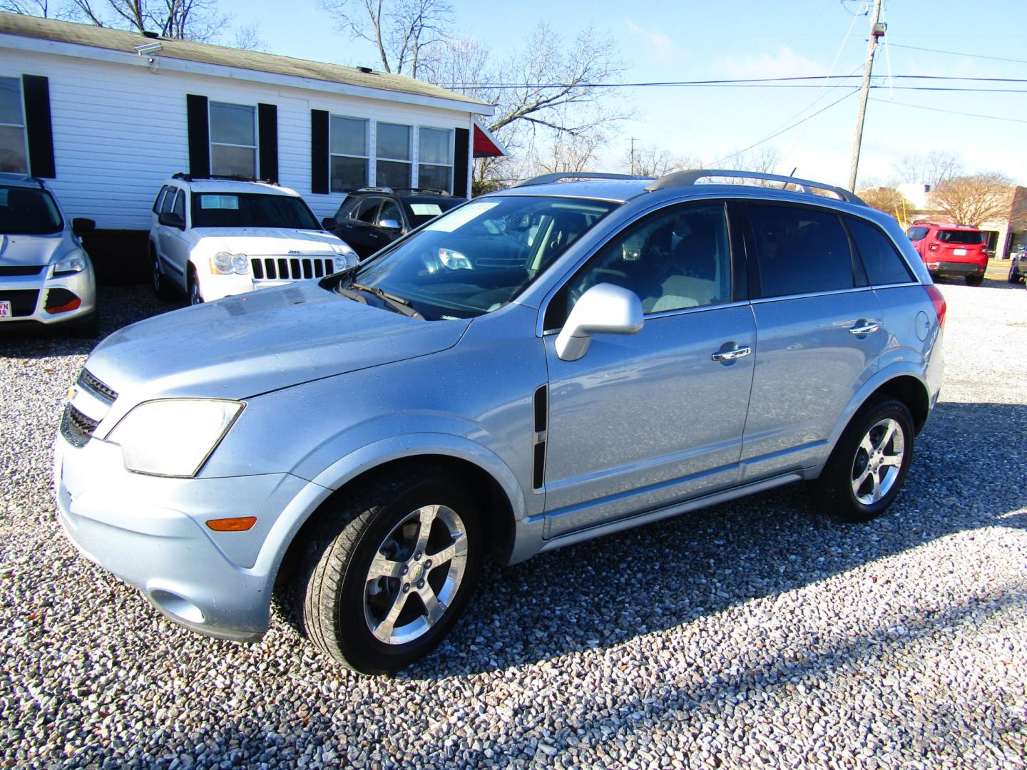 2014 Blue Chevrolet Captiva Sport 1LT FWD (3GNAL3EK9ES) with an 2.4L L4 DOHC 16V FFV engine, Automatic transmission, located at 15016 S Hwy 231, Midland City, AL, 36350, (334) 983-3001, 31.306210, -85.495277 - Photo#2